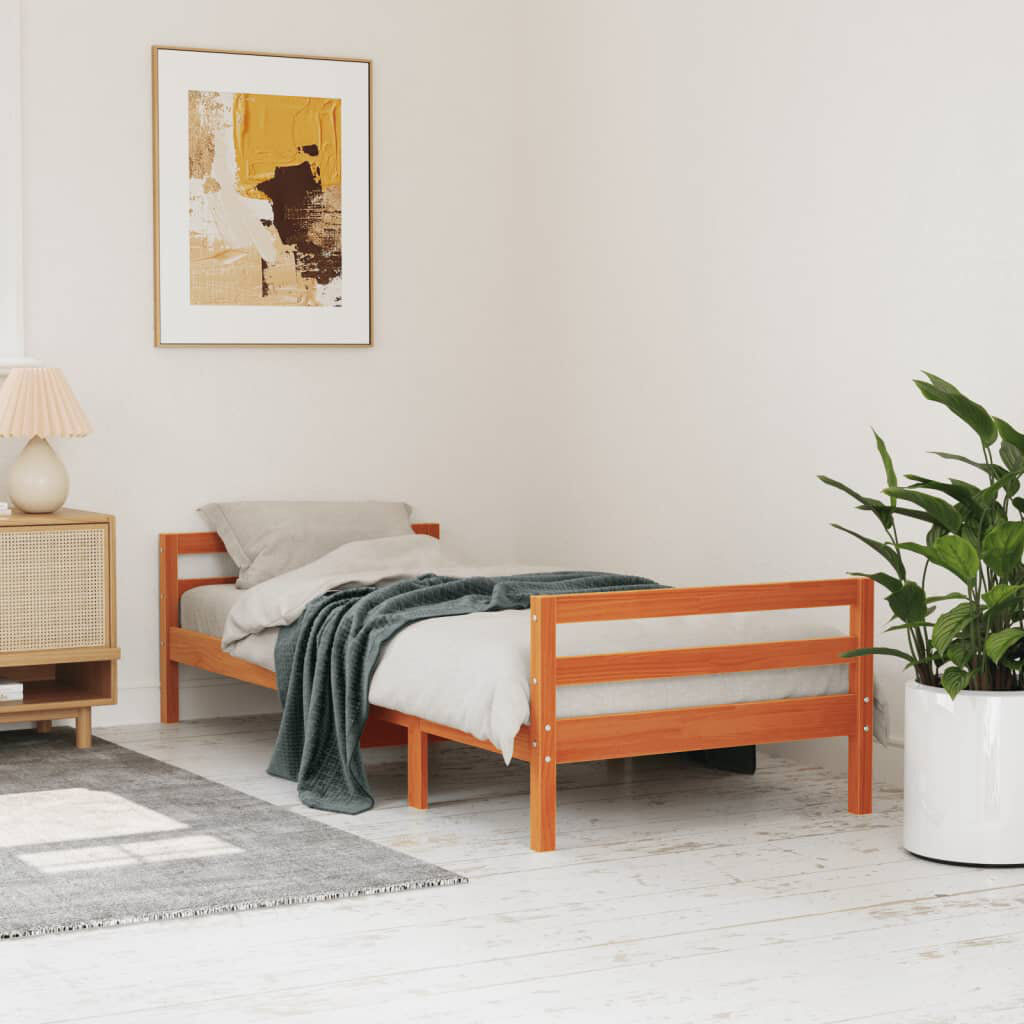 Brayden Studio Leyte Solid Wood Bed brown European Single (90 x 200 cm)