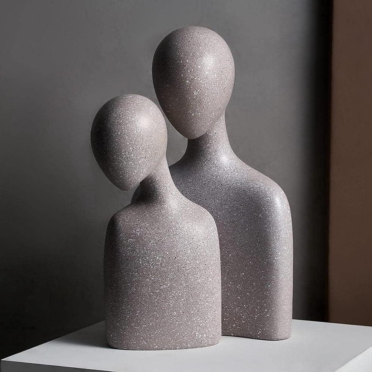 Decoratie Sculptuur Paar Standbeeld van Keramiek en Hars, Hoogte: 325 cm