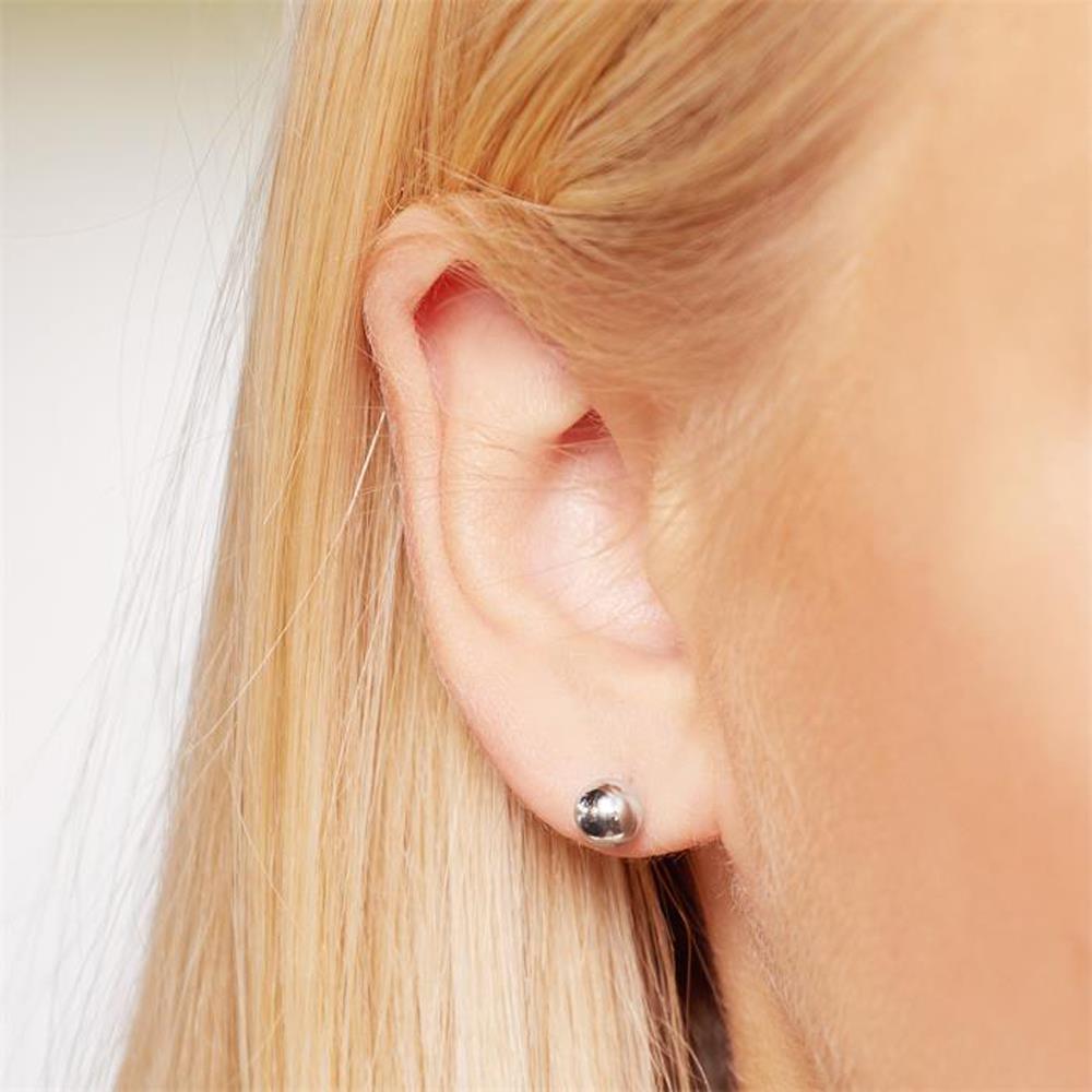 Unique Edelstahlohrstecker Kugelförmig poliert silber