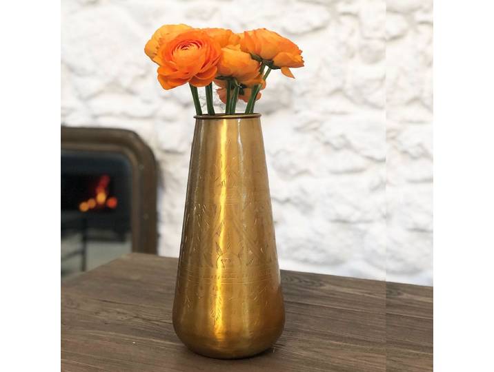 Vase cylindrique en aluminium motifs gravés doré H33 cm Jaya