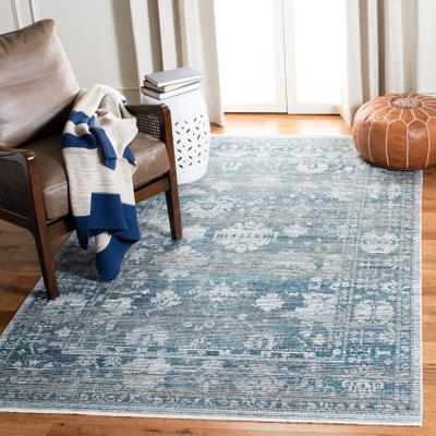SAFAVIEH Victoria Sieghild Traditional Rug