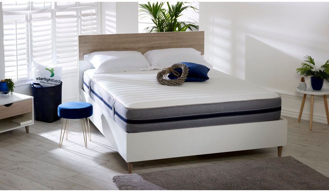 Starlight Beds 21cm Thick Memory Foam Mattress Small Double (4')