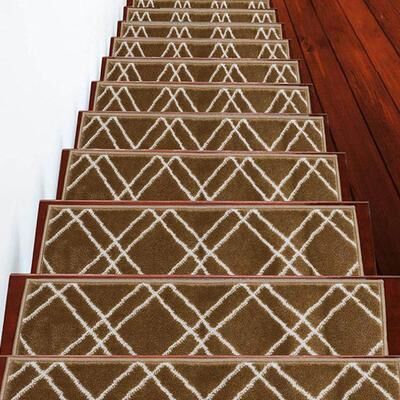"SUSSEXHOME Vintage Collection Stair Treads Polypropylene 9""x28"""