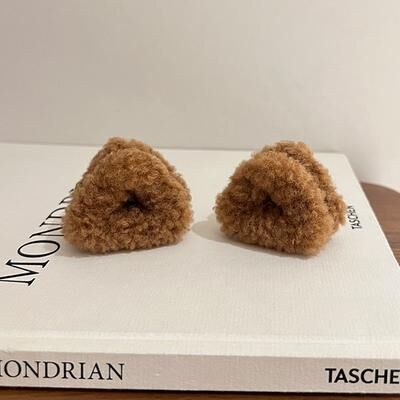 Smart Shopping Spot Plush Cat Ears Hair Clips For Women Sweet, Cute Beige Duck Beak Clip Hairpins For Fashion Girls Headwear brown