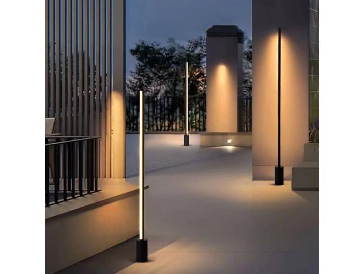 Longues lumières extérieures modernes de pelouse LED étanche IP65 éclairage de jardin 110V 220V lampadaire noir pour Villa parc paysage Decora