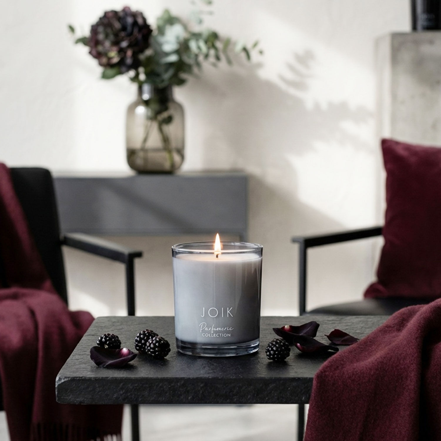 JOIK Parfumerie Collection Scented Candle Blackberry & Rose Noir 220g