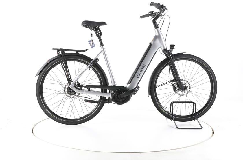 Cube Supreme Hybrid SLX 625 Vélo Électrique Urbain Cadre bas - 307402