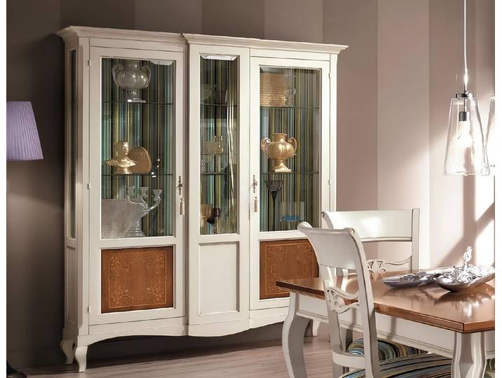 JVmoebel Glasvitrine Elegante Holzvitrine im Art Deco-Design mit Soft-Close-Funktion (1-St) Made in Italy