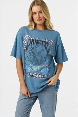 O'Neill s Wave Rider Oversized T-Shirt in Captain's Blue, Size Large