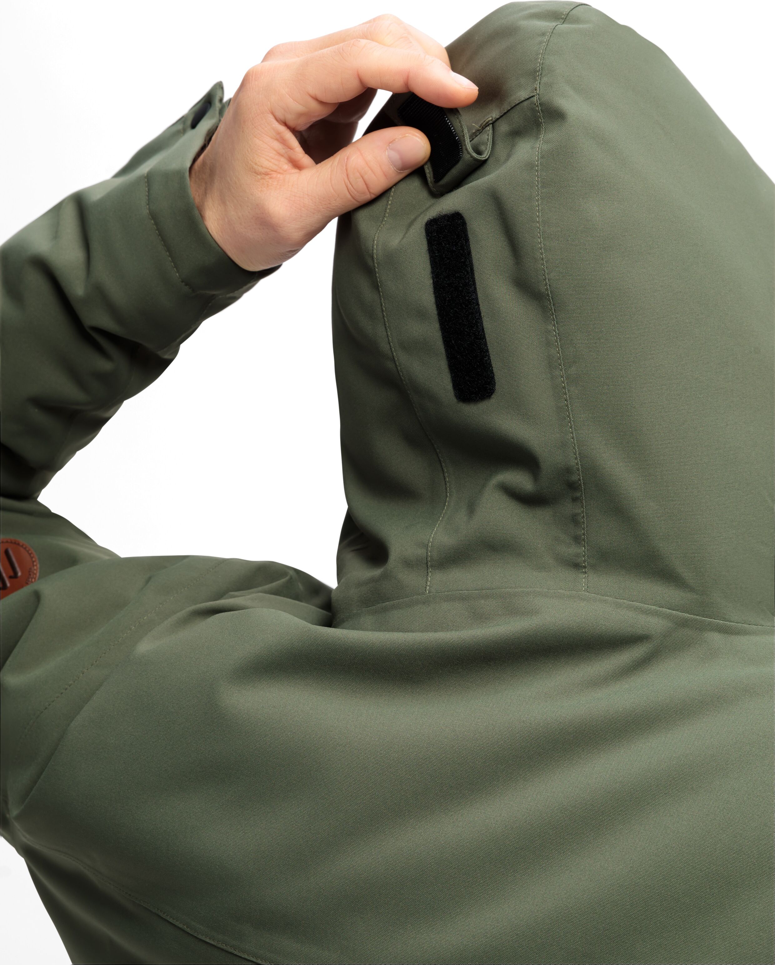 Funktionsjacke MAIER SPORTS "SENNE", Herren, Gr. 58, grün (moosgrün), 100% Polyester, Jacken Funktionsjacke, Herren Outdoor-Jacke, wind/wasserdicht, 6 geräumige Taschen moosgrün 58