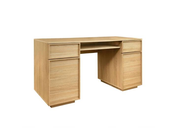 Sweeek Bureau décor bois 2 portes 2 tiroirs 1 niche 140cm KUBA Marron