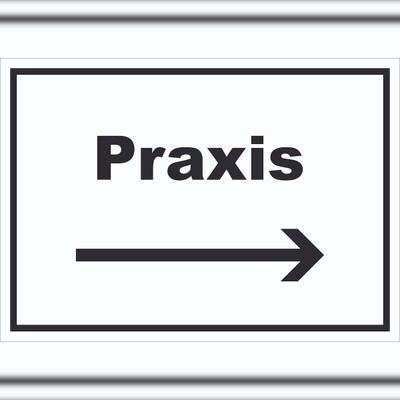 HB-Druck Praxis Schild mit Text und Richtungspfeil rechts Arzt Gesundheit waagerecht A0 (841x1189mm)