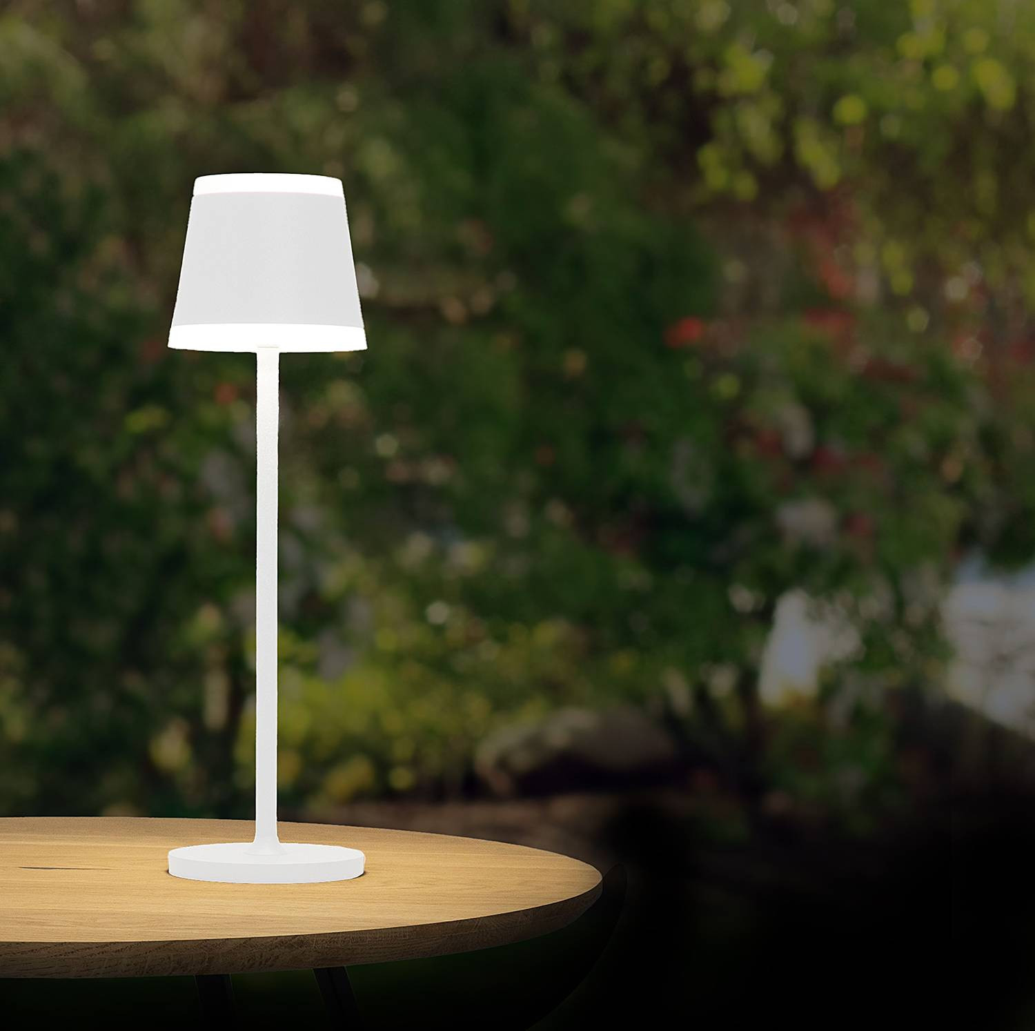 home24 LED-tafellamp Ridley wit, ronde tafellamp van metaal en kunststof, Ø 11 cm