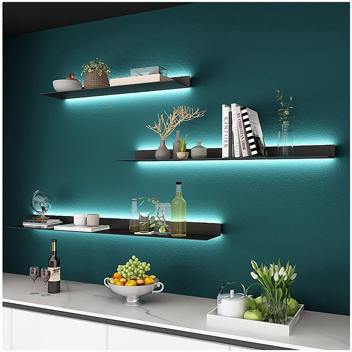 Zwarte drijvende wandplank met geïntegreerde LED-verlichting