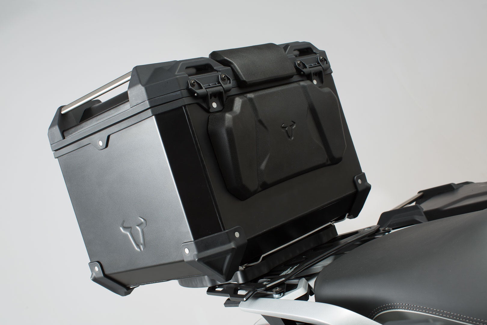 SW-Motech TRAX ADV Topcase Sozius-Rückenlehne - Für TRAX ADV Topcase. Schwarz. ALK.00.732.10200/B