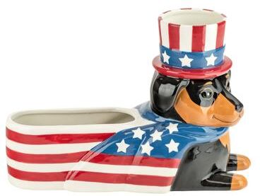 10 Strawberry Street Yankee Doodle Dachshund Cracker Tray