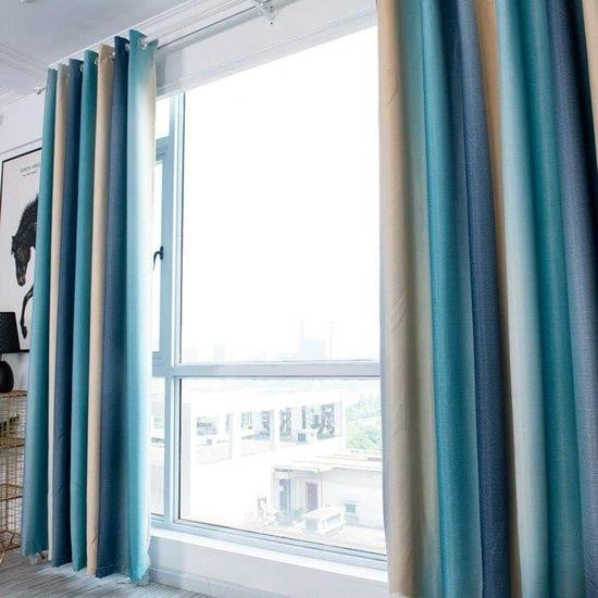 Donkerblauw verduisteringsrolgordijn met grafisch ontwerp voor woonkamer en slaapkamer