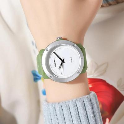 United Unisex Couple Watch Waterproof Quartz Watch Minimalist Casual Wristwatch transparent Green
