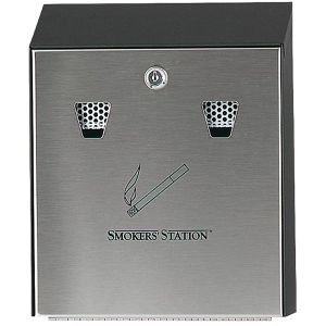 Rubbermaid Aschenbecher Smokers Station, silber, für Outdoor, Wandascher aus Metall, 27 x 31 cm, winddicht, 1,5 Liter