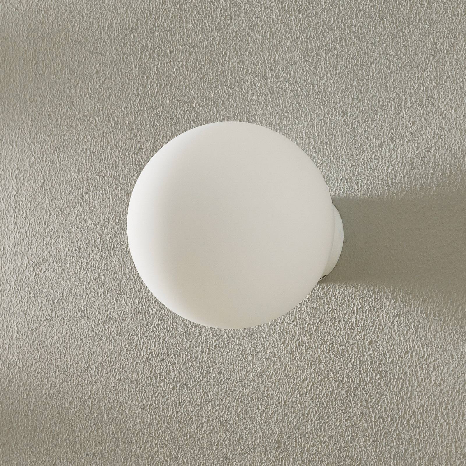 Fabbian Applique da parete di design Lumi Sfera, dimmerabile, Bianco / Opale, Soggiorno / Sala da pranzo, Vetro, Design, Applique