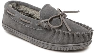 Minnetonka Pile Lined Hardsole - Boys 4 Youth Grey Slipper Medium