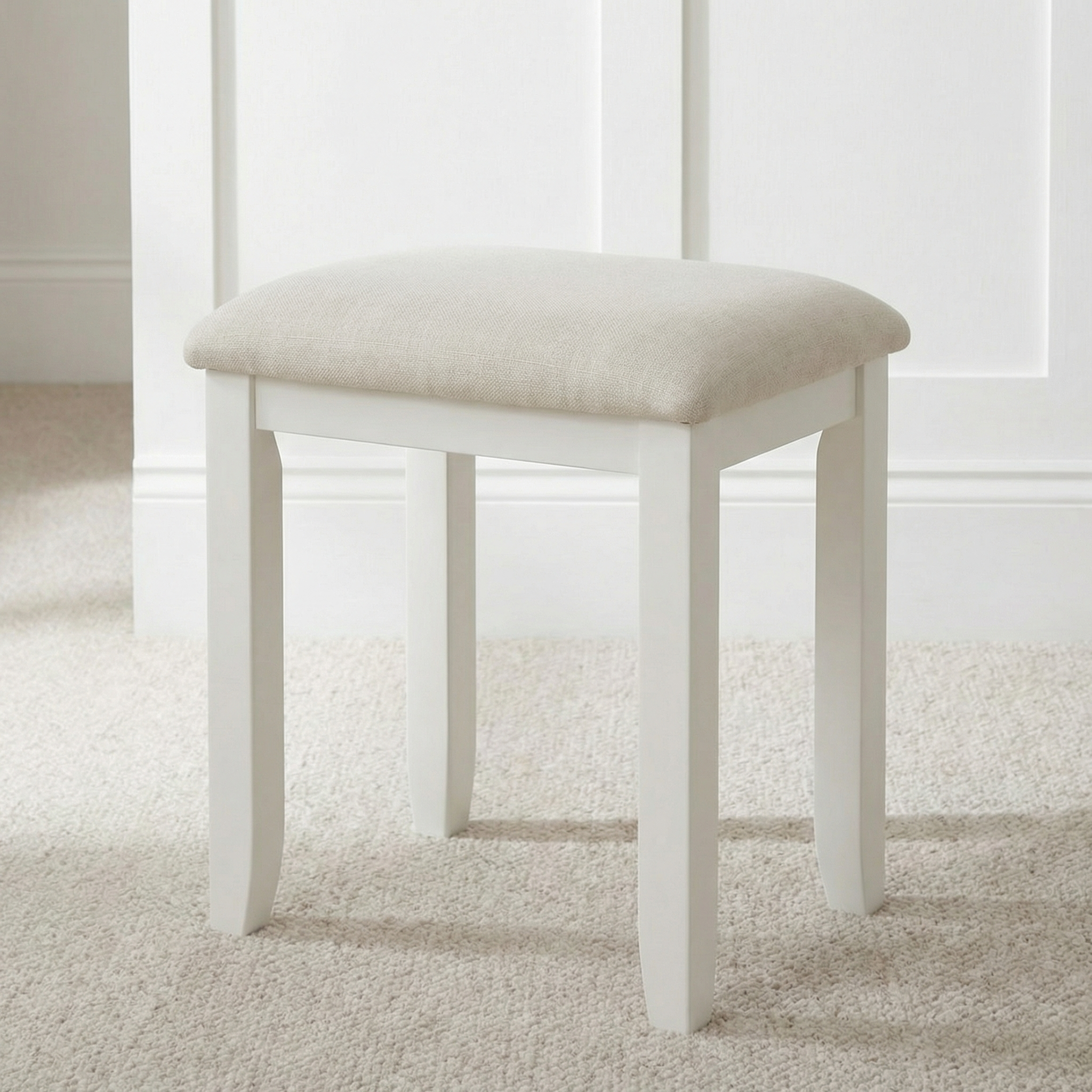 Chalbury Stool in Warm White