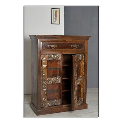 Kommode SIT "Seoul aus Altholz mit Schnitzereien", braun, B:90cm H:120cm T:45cm, Massivholz, Recyceltes Altholz, Sideboards, Kommode, Highboard mit Schnitzdekor, Metallapplikationen, 2 Türen & 1 Schublade