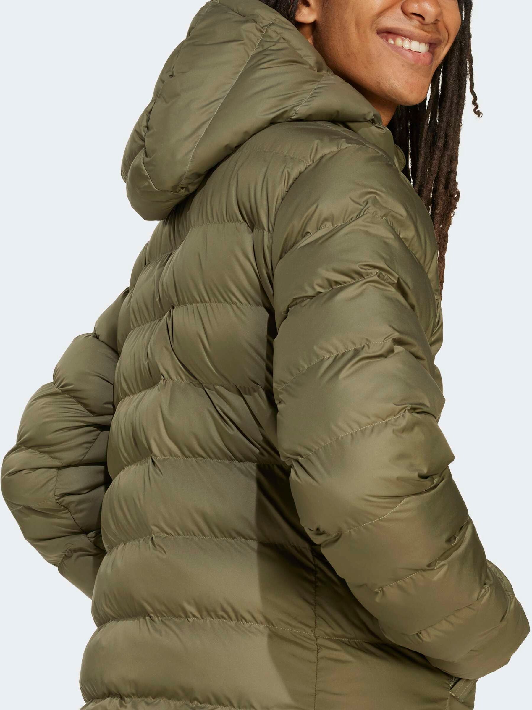 Outdoorjacke ADIDAS SPORTSWEAR "SDP INSULATED", Herren, Gr. XL, grün (olive strata), Obermaterial: 100% Polyester, Jacken Outdoorjacke, gefütterte Jacke für Herbst und Winter olive strata XL