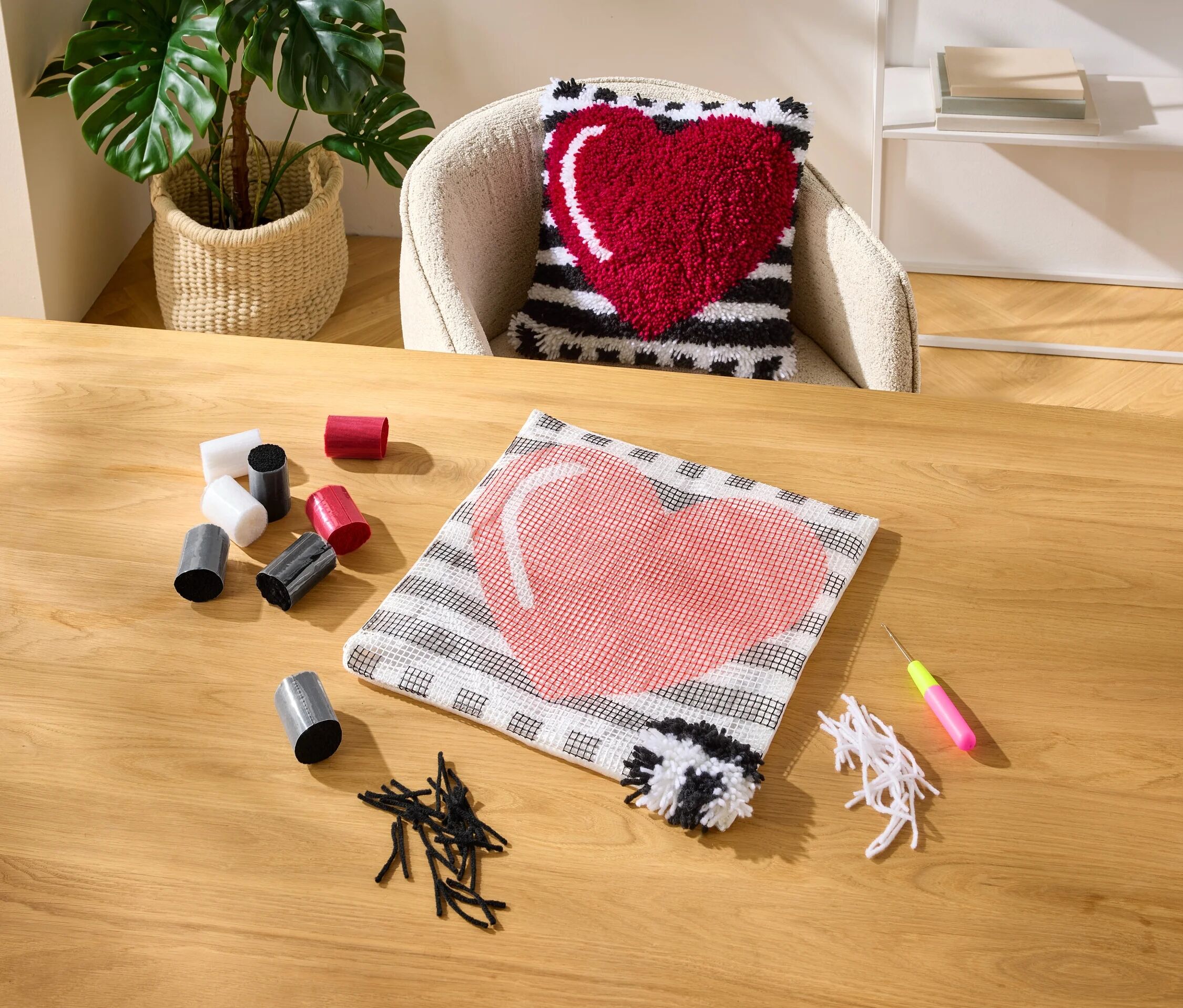 Tchibo - DIY-Knüpfkissen-Set - dunkelblau