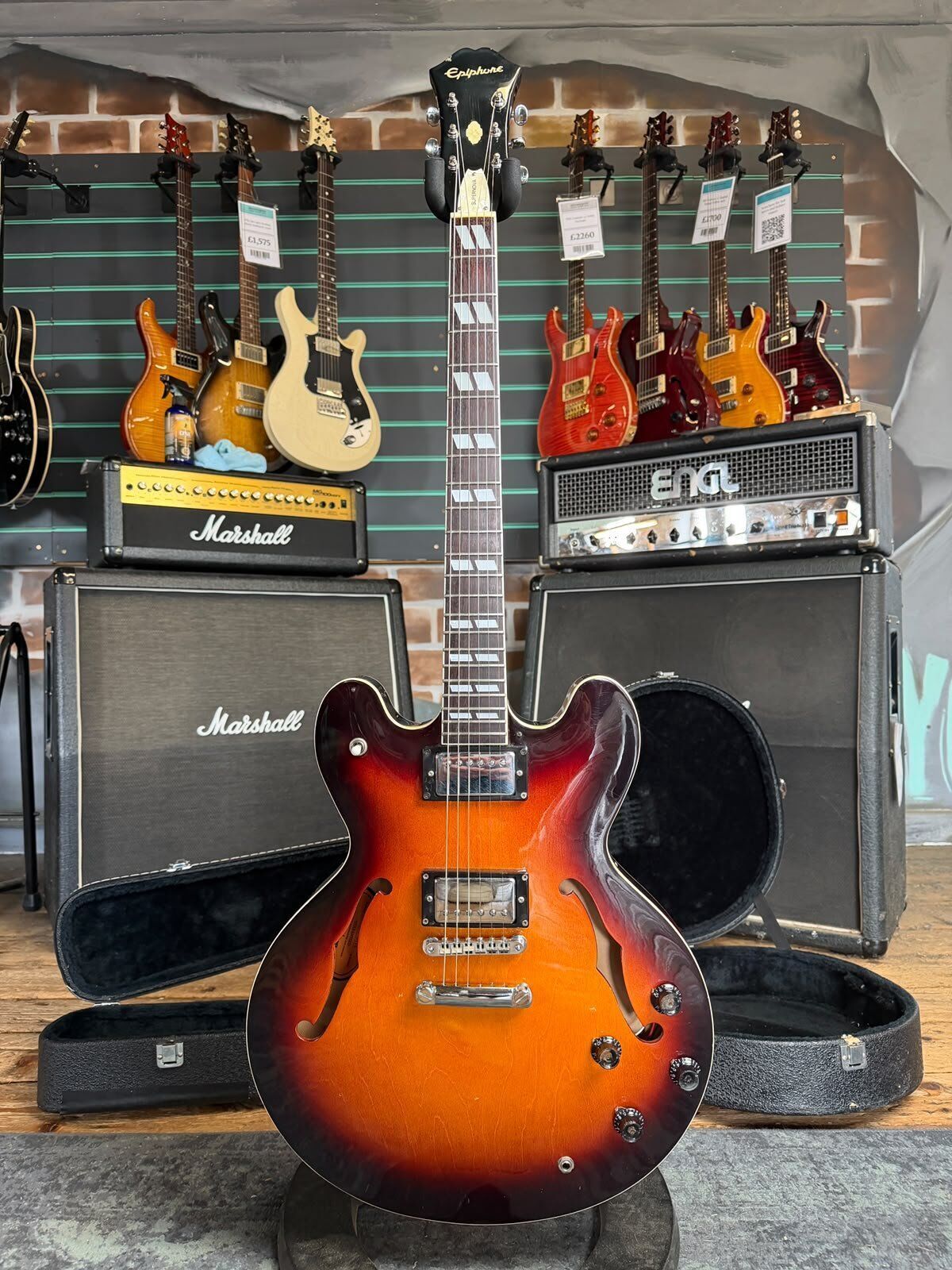 Epiphone Noel Gallagher SuperNova Vintage Sunburst 1997 Electric Guitar   Vintage Sunburst - Refurbished