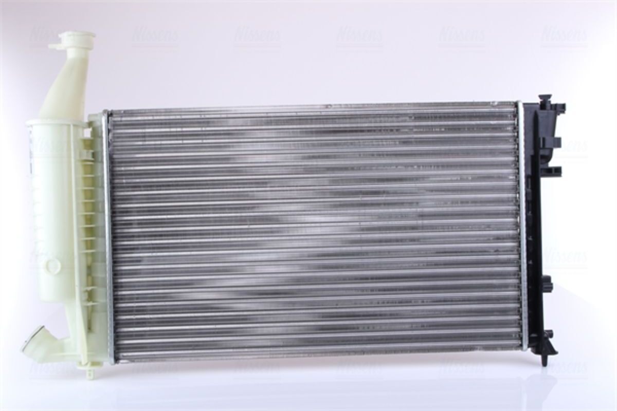 Kühler, Motorkühlung NISSENS 63716