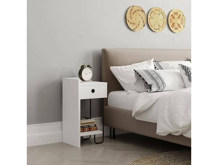 Dmora Nachttisch Quilla 32x30x61 cm Weiß 1 Schublade 2 Böden