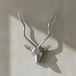 KADIMA DESIGN Aluminium Hirschgeweih Wanddekoration, 33x54x4cm, Modern und Elegant, Handgefertigt
