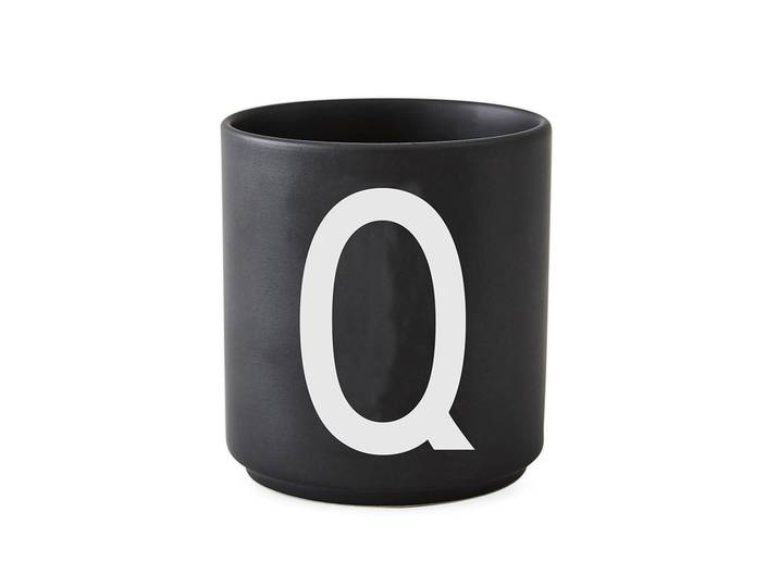 Design Letters Mug Design Letters noir Q