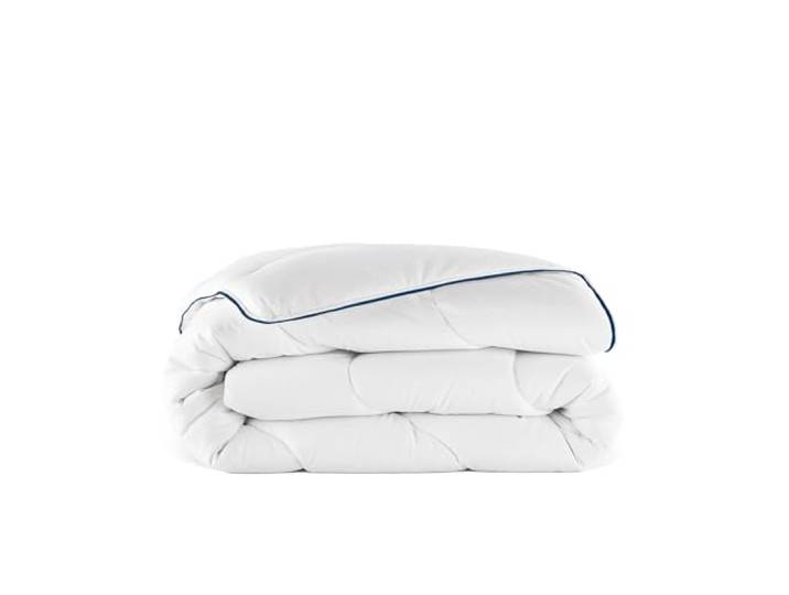 Morphea France Couette d'été 140x200cm - Couette à température légère en Fibres Creuses 100% siliconées et Housse en Coton - Hypoallergénique et Lavable en Machine Couette ete.