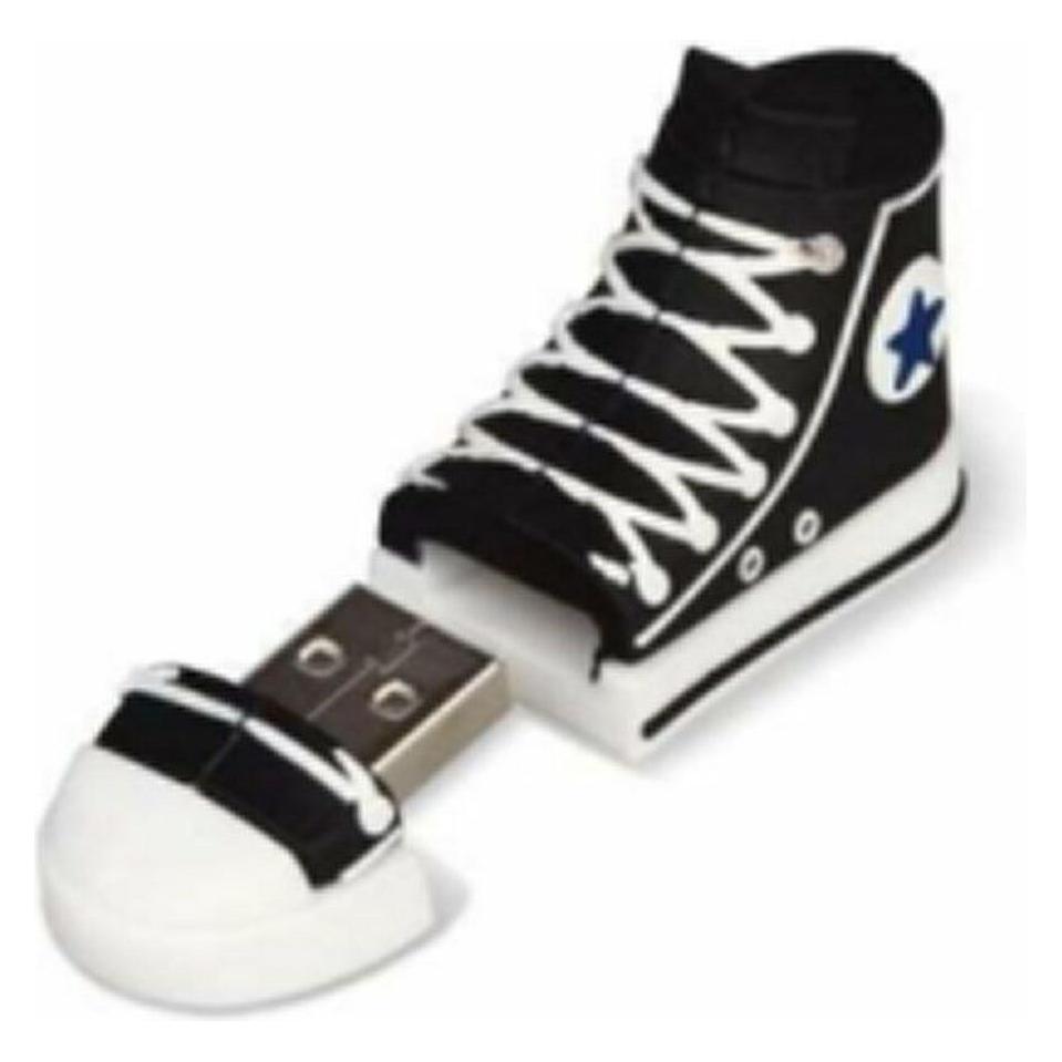 Tech One Tech Pendrive 32gb Reverse Sneakers (32 GB, USB-A) (TEC5149-32)