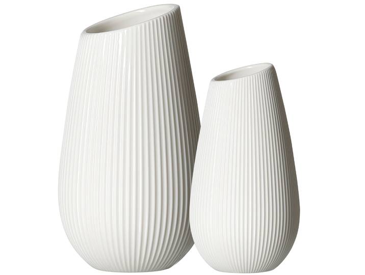 Tischvase RITZENHOFF & BREKER Vasen-Set Alma, 2-teilig, 16/20cm, weisses Porzellan , weiß, B:10cm H:20cm T:10cm Ø:10cm, Porzellan, Vasen, Tischvase, mit feiner Rillenstruktur, schräg geschnittene Öffnung, modern