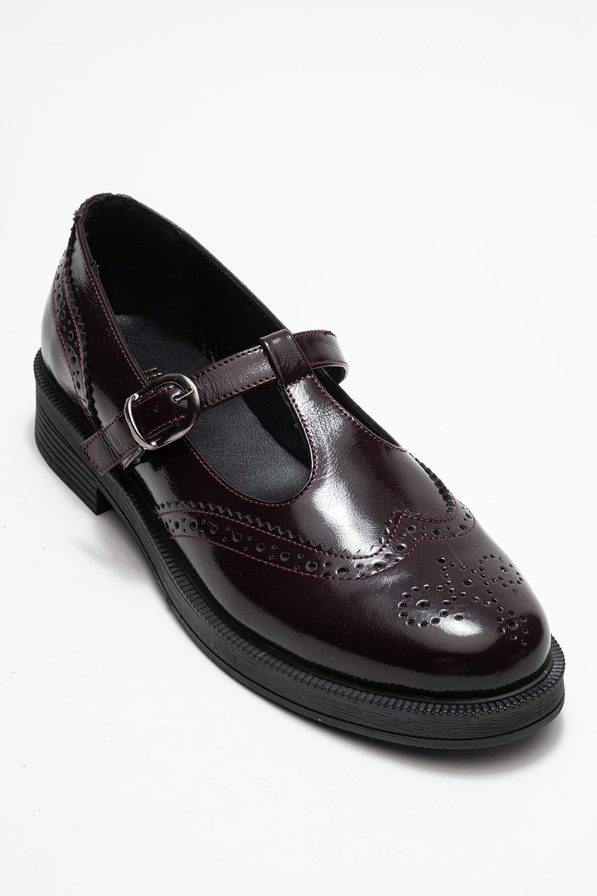 Janney Leder Riemen Loafer
