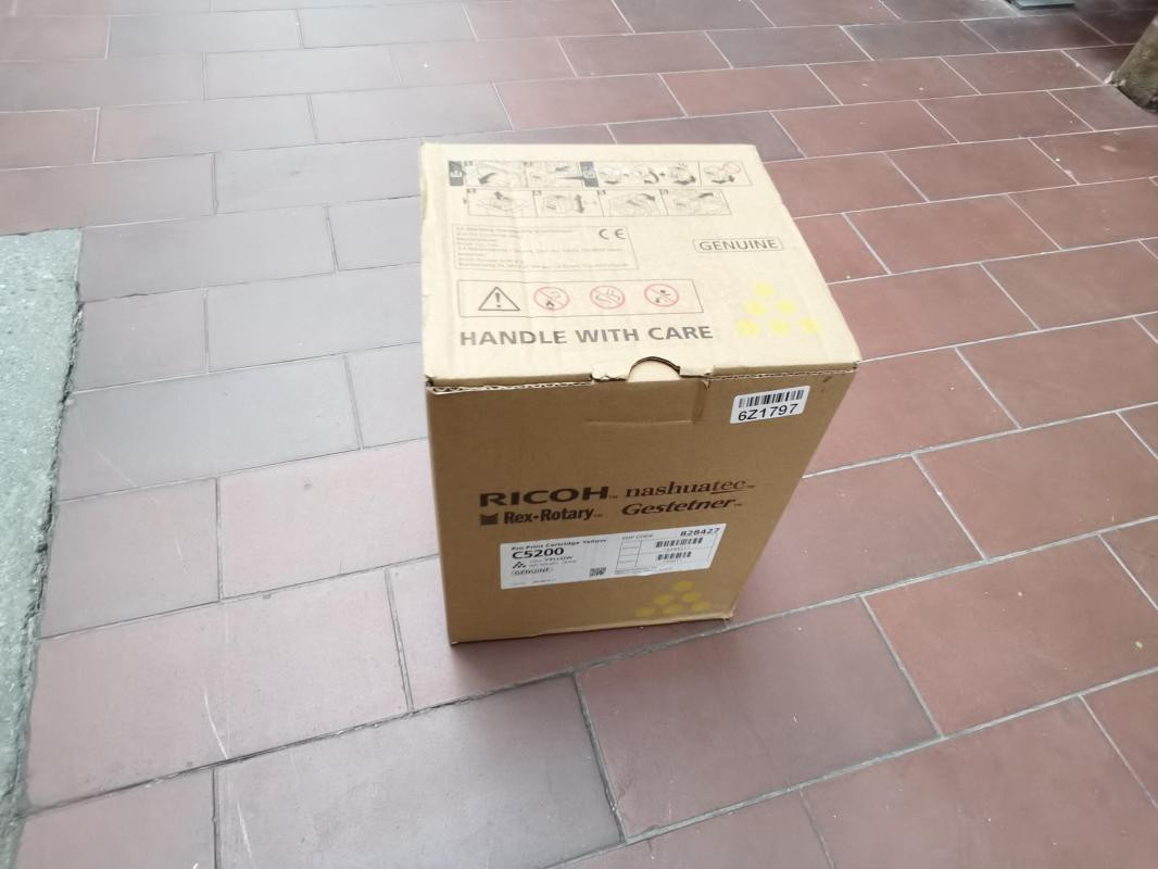 Ricoh 24.000 stuks geel