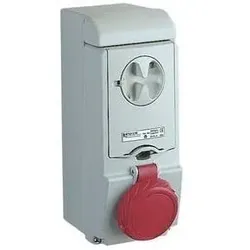 5 Stk. Schneider Electric Wandsteckdose verriegelt- 83186