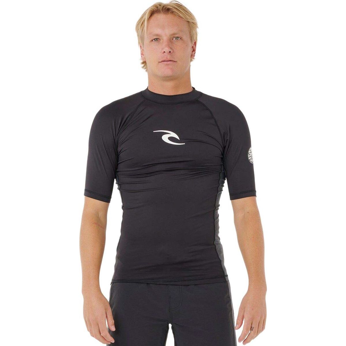 RipCurl Waves UPF Perf Short Sleeve black (0090) XL 198MRV-0090-XL