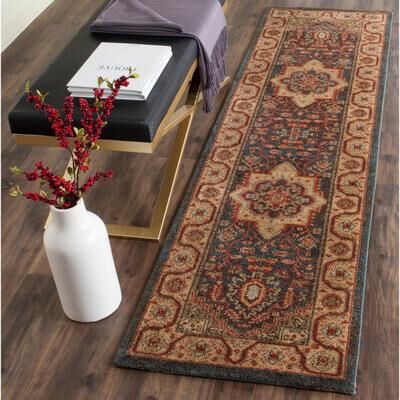 SAFAVIEH Mahal Noeleen Traditional Oriental Rug
