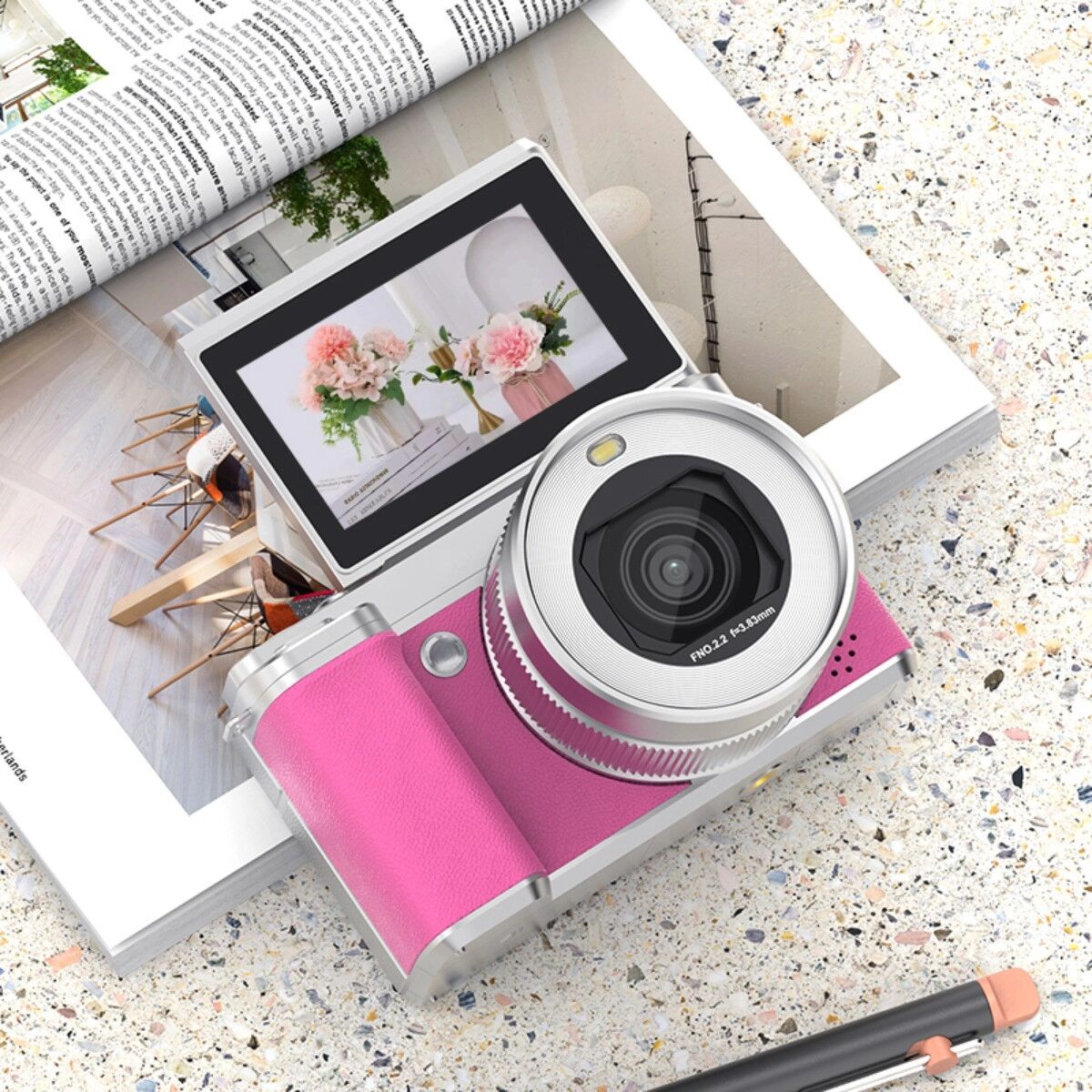 INF Flip-Screen Digitalkamera-Kit mit Weitwinkelobjektiv und 32GB-Karte – 80MP, 5K-Video, 180° Flip, 18X-Zoom Rosa