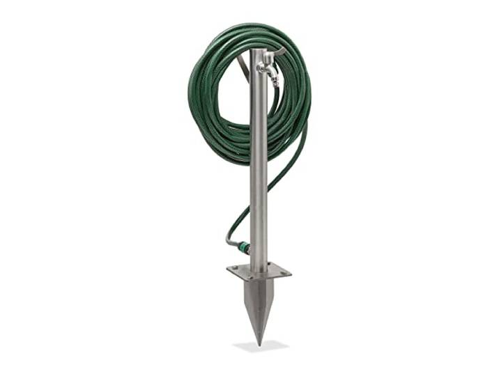 Relaxdays Wasserzapfstelle, mit Erdspieß & Schlauchhalter, HBT: 66x29x15 cm, Garten Wassersäule, rund, Edelstahl, Silber