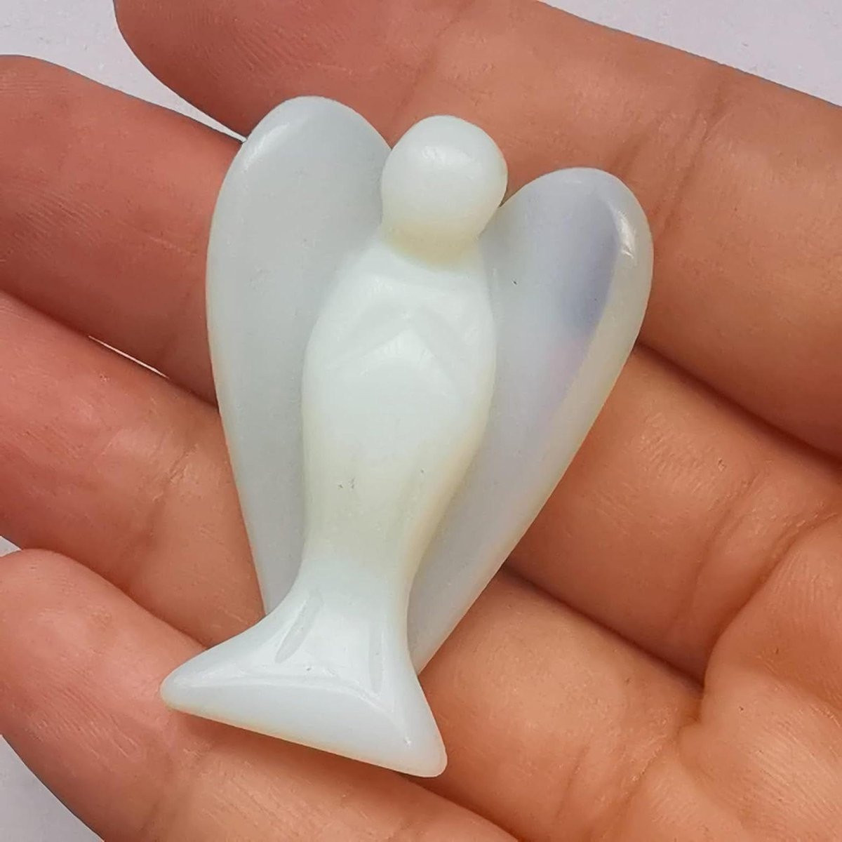 Handgesneden Opalite Kristallen Engel Figuur - Beschermengel Bedel voor Decoratie en Welzijn - Hoogte: 35-40 mm