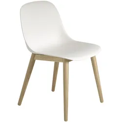 Muuto Fiber Side Chair, wood base, natural white / eiche