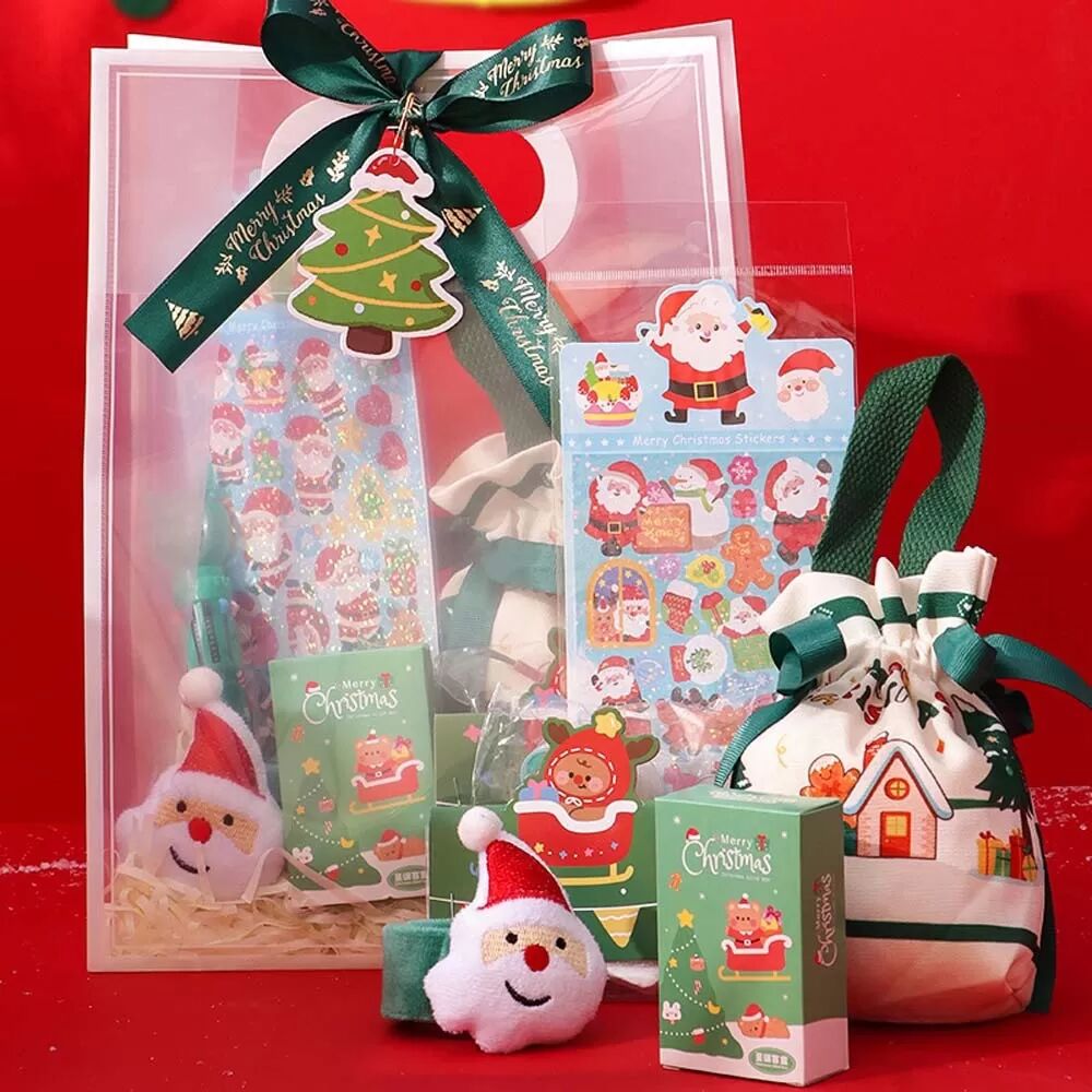 INF Großes Weihnachtsgeschenktüten-Set - Festliche Geschenkverpackung mit Zubehör