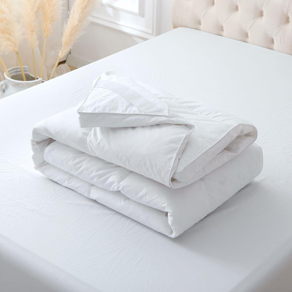 White Noise Katharyn 2 cm Feather Mattress Topper White Double