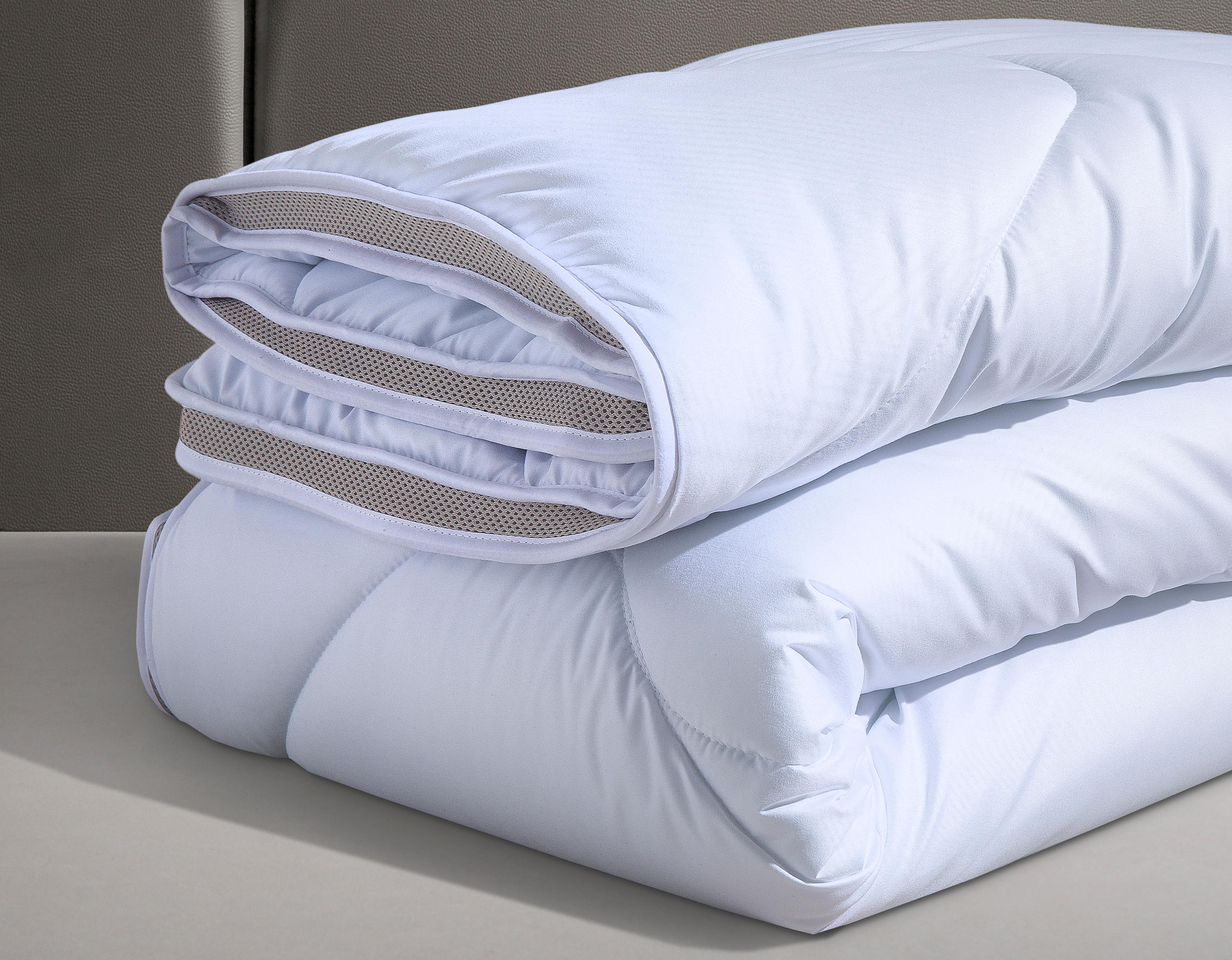 Microfaserbettdecke FAN "Climacontrol, Bettdecke in 135x200, 155x220 cm und weiteren Grössen", weiss (weiß), B:155cm L:220cm, Bezug: 100% Polyester. Füllung: 100% Polyester, Bettdecken, Microfaserbettdecke, mit optimierter Klimafunktion durch Lüftungsband