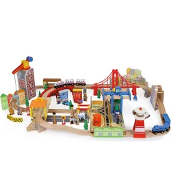 small foot Holzeisenbahn Hafen